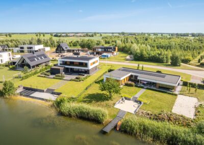 Energiezuinige bungalow aan het water - Emmeloord | Hetebrij Bouw